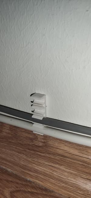Clip to wall - Speaker cable, UTP, USB, Ethernet, power plug ...
