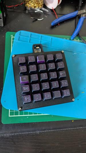 Cataclysm : Dark Days Ahead - 5x5 Macropad / Keyboard
