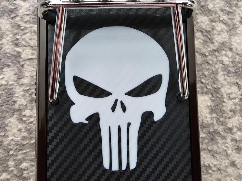TRX4m Punisher-Like Skull Tonneau Cover