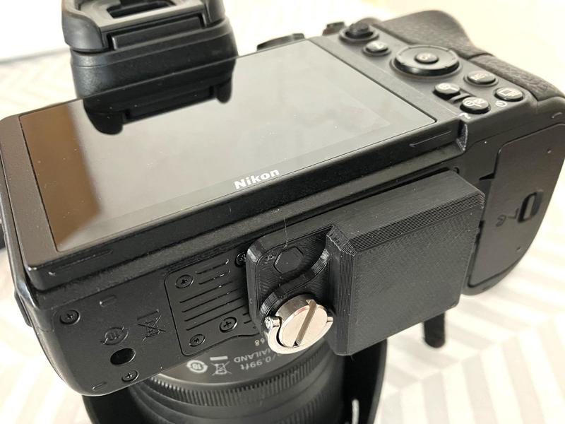 Apple AirTag Halterung für Foto Kamera / Apple AirTag mount for photo camera