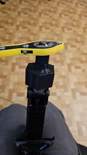 Car Jack Stand Ratchet Adapter