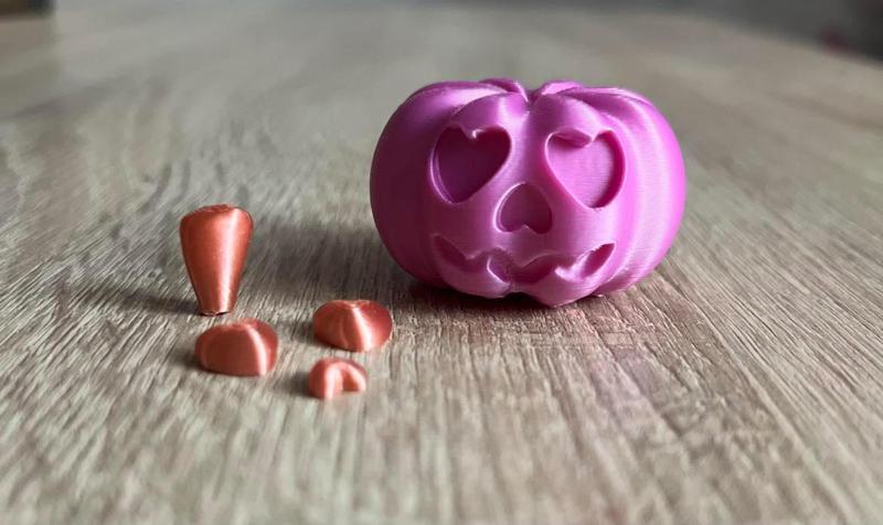 Pumpkin with hearts