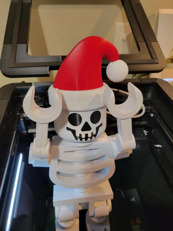 Mega-Skeleton Santa Hat (No-AMS)