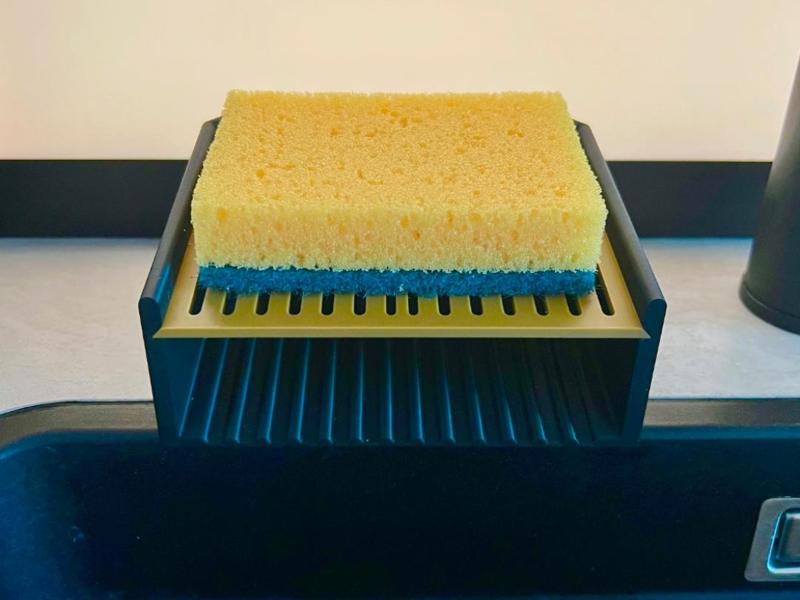 Practical sponge and soap holder for the kitchen