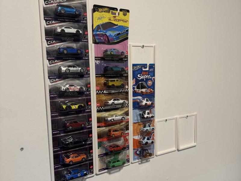Hot Wheels Premium Wall Mount
