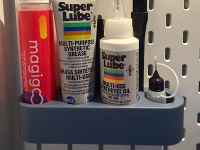 Super Tray: Skadis Lube, Glue, Brush v2