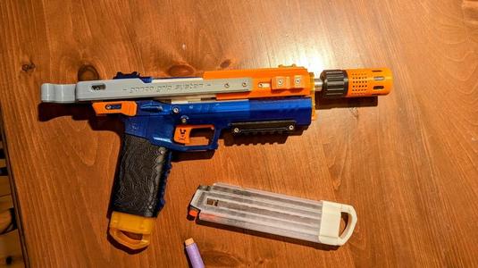 Nerf Gecko 2.0 Gonzo Grip System (GGS) mods
