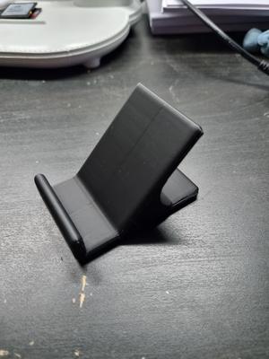 Simple Phone Holder - 45 Degrees