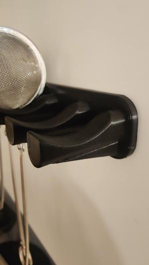 Tea tongs rack