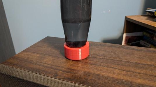 Simple screw on Contigo water bottle lid