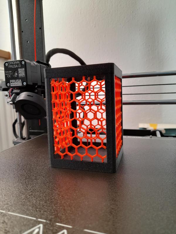 Pen holder