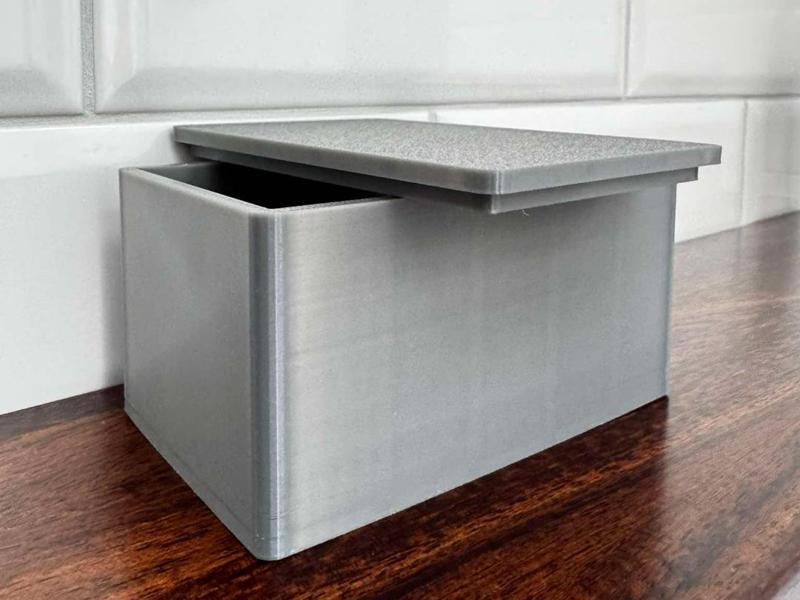 Solid simple BOX with cover for office, mechanic