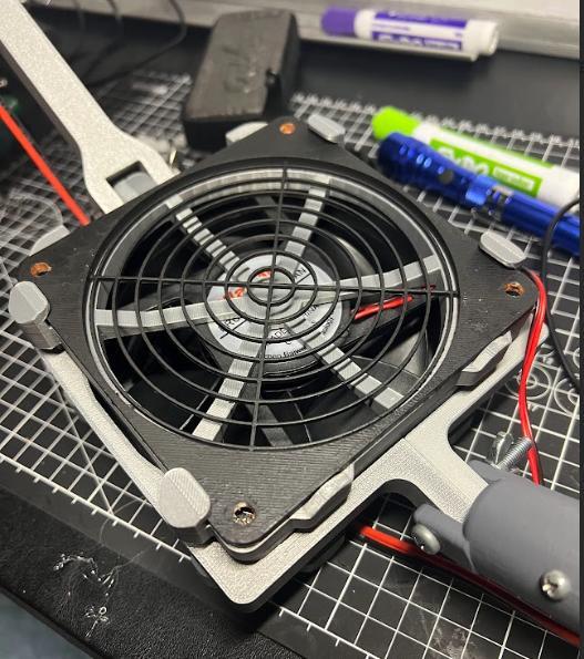 Universal 120mm Hotswap Fan Cover Mount and Fan Covers