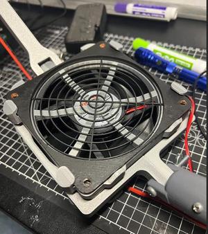 Universal 120mm Hotswap Fan Cover Mount and Fan Covers