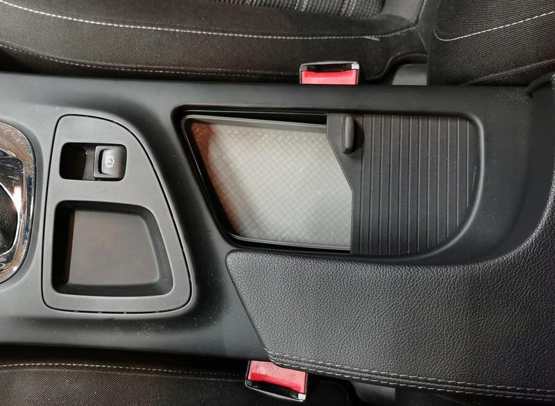 Opel Insignia Middle Console Inlay