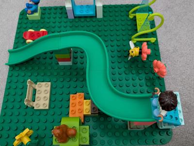 Duplo slide curve