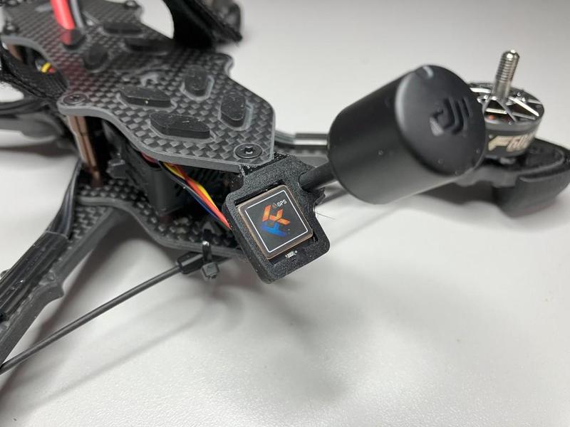 PiratFrames Punch - DJI O3 antenna and FlyFish Mini M10 GPS holder