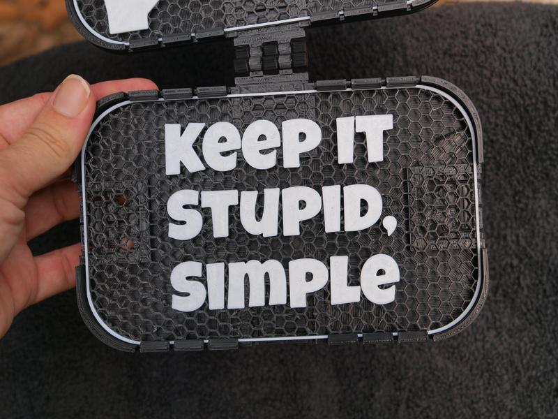 K.I.S.S.  sign