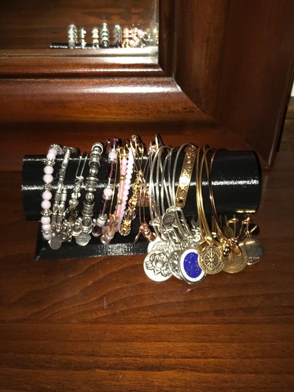 Bracelet Holder