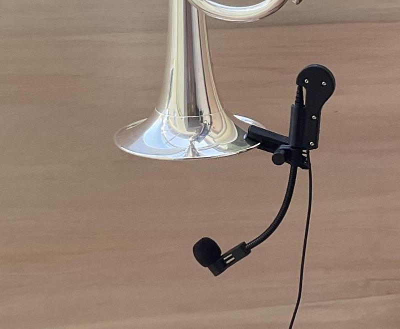 Cable guide for microphone e.g. for Sennheiser E 908 B