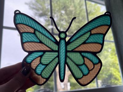 Butterfly Suncatcher – Snap-Fit Window Decor