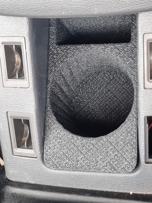 Land cruiser 80 cup holder