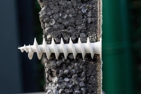Insulation wall plug (for (plaster covered )insulation plates)