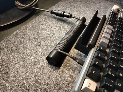 Coiled Cable Rod Bar for Mechanical Keyboard
