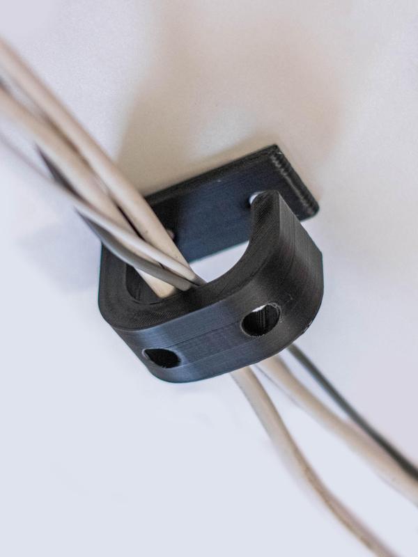 Heavy Cable Organizer - Medium Size