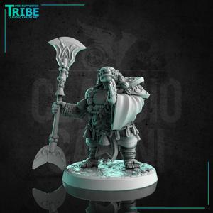 (0249) Male ork monk shaolin with a oriental staff