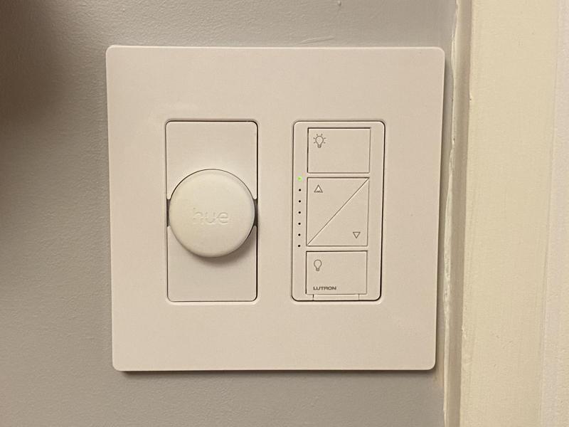 Decora Insert for Hue Smart Button