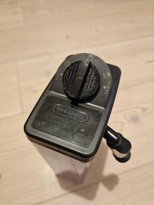 Delonghi Dinamica Milk Jug knob