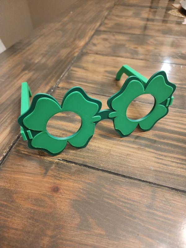 Four Leaf Clover Glasses