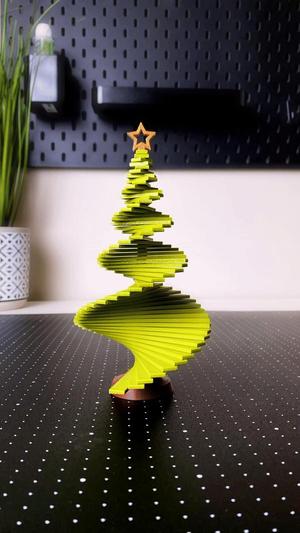 Twisted Christmas Tree