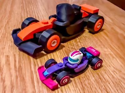 Mini Collectible F1 Car Brick Models - 2x Scale
