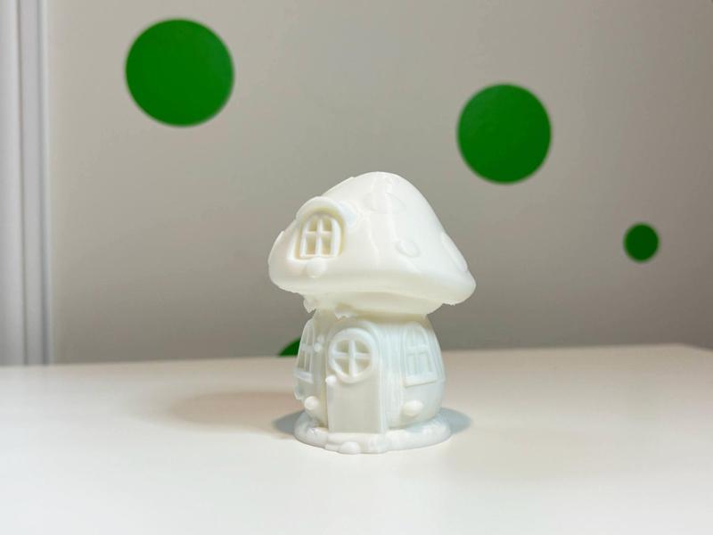Fantasy Mushroom paintable house
