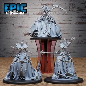 Construct Queen Set / Humanoid Lady / Steampunk Monarch Warrior / Battle War Machine / Mechanus Clockwork Encounter