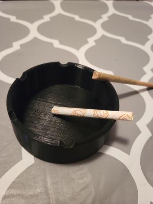 Deep Dish Ashtray