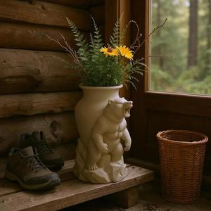 Wild Strength – Roaring Bear Vase