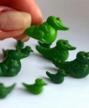 Crocodile — Vintage Plastic Toy