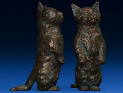 Perfect Kitten Statue