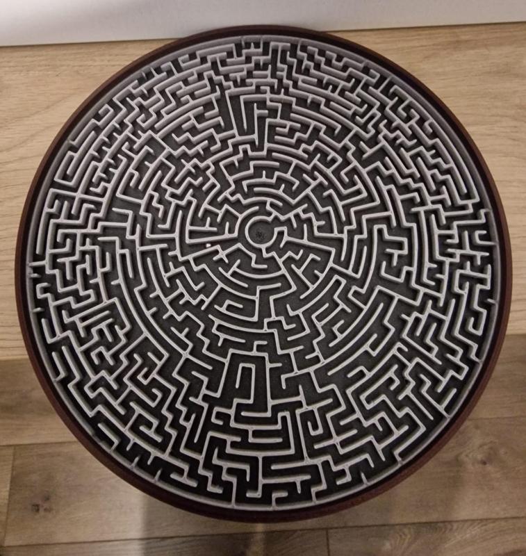 Circular Maze, 47 corridor diameter, center start