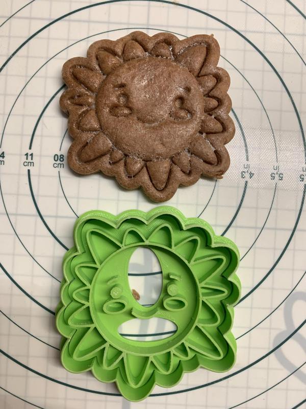 Sun cookie cutter 2