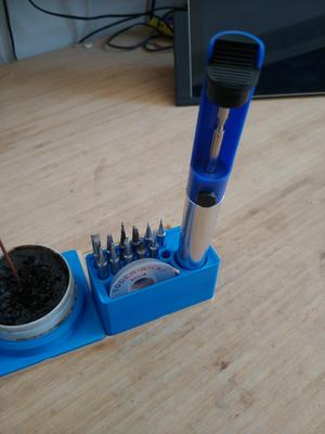 Solder Sucker and Hakko Tips Holder