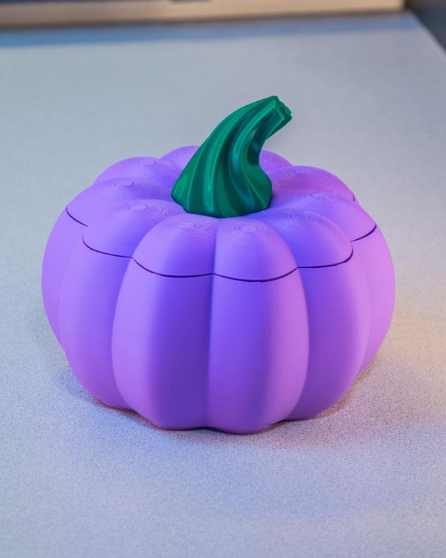 Pumpkin Bowl with Lid