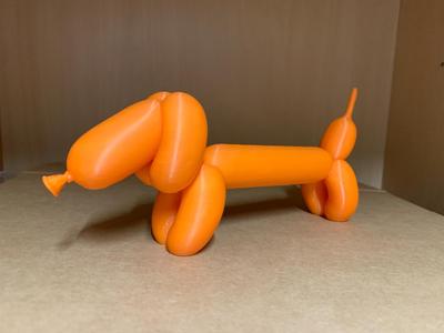 balloon sausage dog