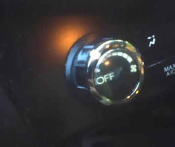 Honda Civic Si 2012 A/C knob outer ring in TPU