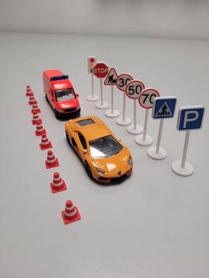 Traffic Signs / Siku/Hot Wheels