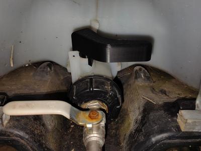 IBC tank main valve lever