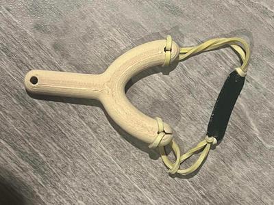 Awesome slingshot keychain